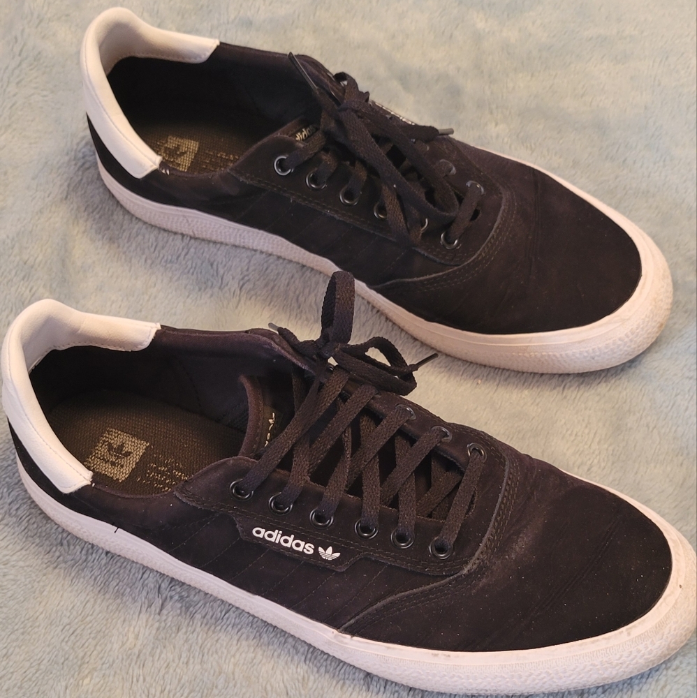 Men's Adidas 12